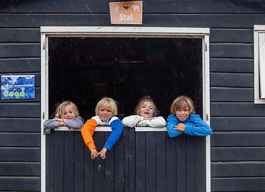 Glamping op akkerbouw en speelboerderij - 13