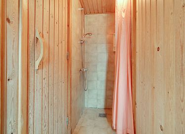 Vakantiehuis aan het water op een mooie plek - 12