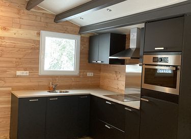 Private forest cottage with fireplace - 4