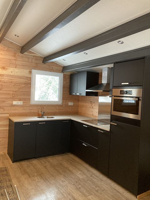 Private forest cottage with fireplace - 4