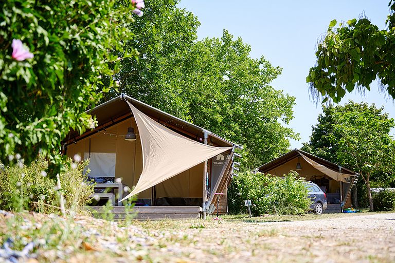 Luxe glampingtent op een familiecamping - 1