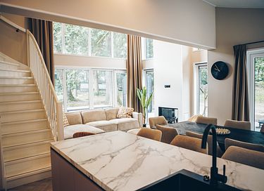 Logement de vacances à l'orée de la forêt avec espace bien-être - 12