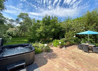 Nature cottage with own jacuzzi and sauna - 4