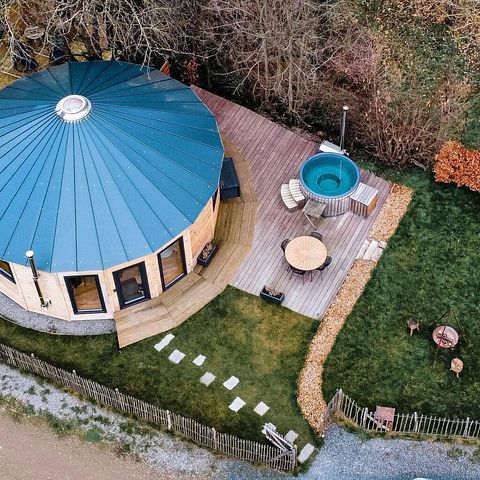 Modern yurt with complete wellness - 4