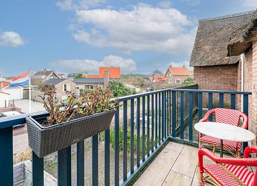 Apartment near beach and sea - 8
