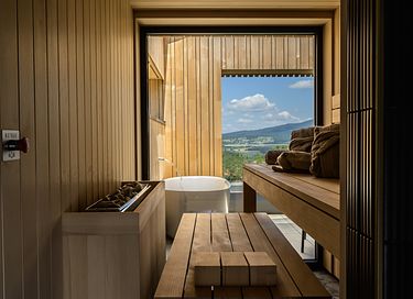 Luxury suite with a romantic outdoor tub - 25