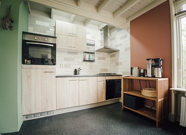 Vakantiehuis met ruime tuin en overkapping - 12