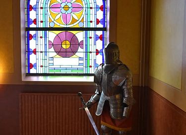 Staying the Night in an Old Castle Hotel - 6