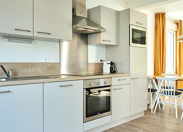 Holiday home on child-friendly park by the sea - 8