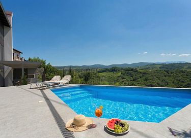 Luxury group accommodation with sauna and pool - 31