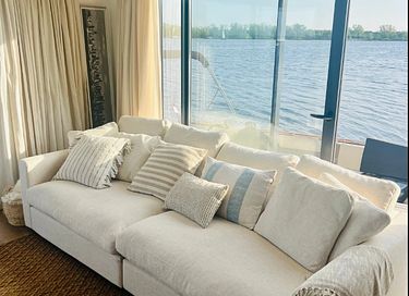 Péniche écologique avec son propre bateau - 7