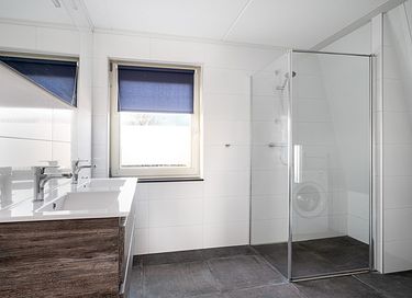 Geräumige Ferienwohnung für 8 Personen am Wasser - 13