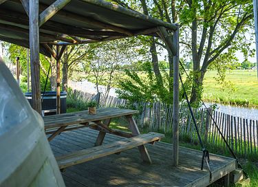 Wellnessdome aan het water met hottub - 13