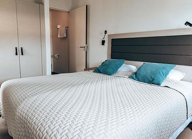 Luxe hotelkamer met uitzicht op het water - 9