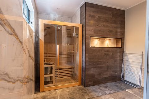 Gruppenunterkunft mit Sauna und Hottub - 3