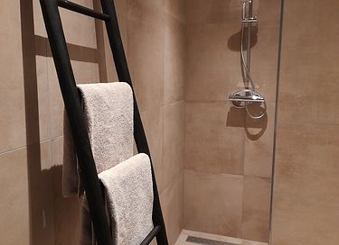 Verstecktes Waldhaus mit privatem Wellness - 30