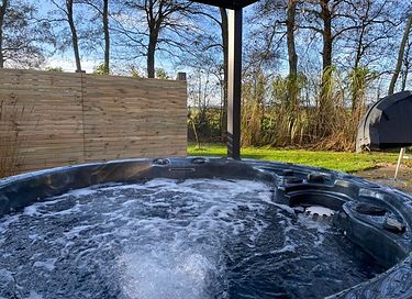 Pavillon indépendant pour 4 pers avec jacuzzi - 16