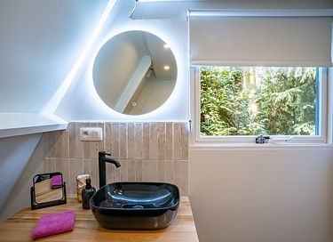 Schönes Waldhaus mit romantischer Badewanne - 23