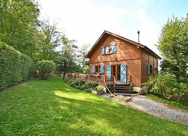 Schönes Haus mit privater Sauna und großem Garten