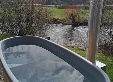Retraite de luxe dans la nature avec spa privé - 4