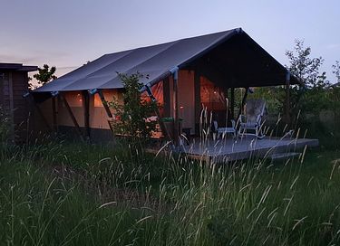 Glamping-Zelt mit Whirlpool und toller Aussicht - 2