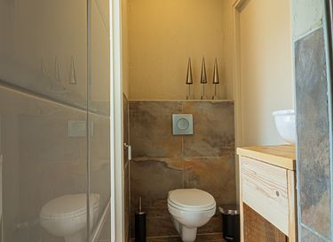 Uniek appartement met hottub en uitzicht - 20