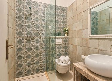 Luxe villa met zwembad en uitzicht - 39