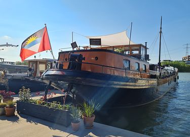Charmante kapiteinshut op historisch schip - 17