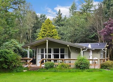 Vakantiehuis in de natuur met overdekt terras - 1