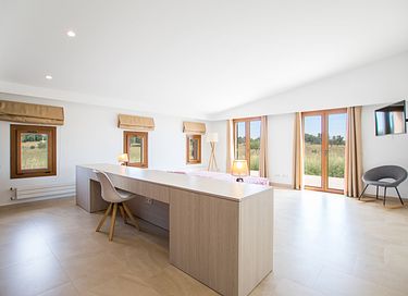 Modern en groot vakantiehuis met zwembad  - 47