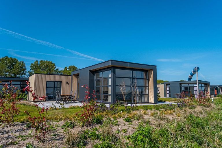 Nice holiday home by the IJsselmeer - 1