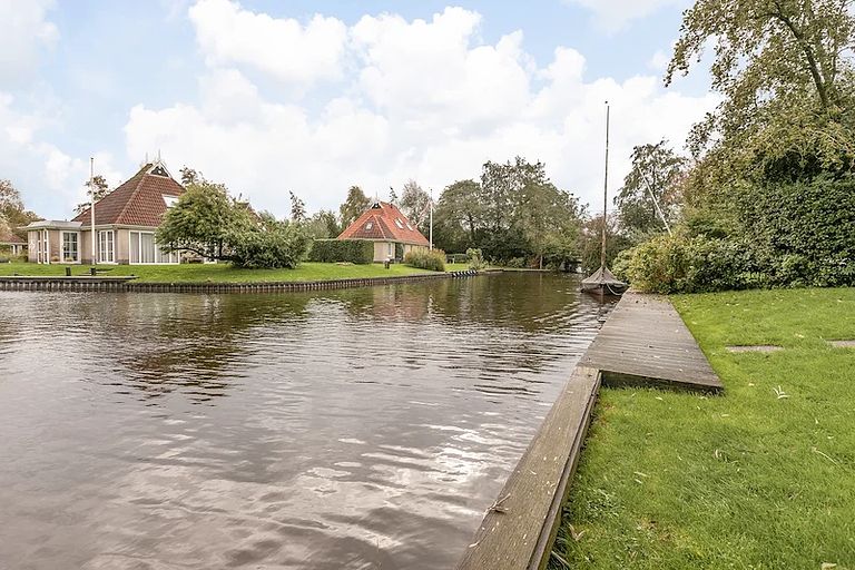 Bungalow (8p) aan het water met sauna - 1