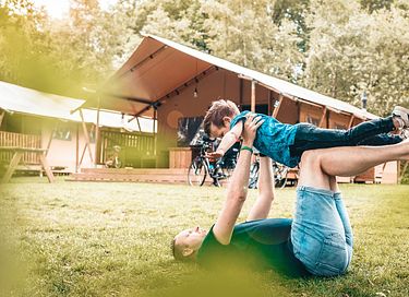 Großes Safarizelt (6p) auf Campingplatz