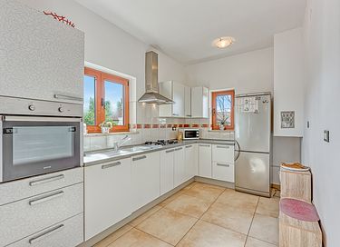 Moderne villa met jacuzzi en privézwembad - 14