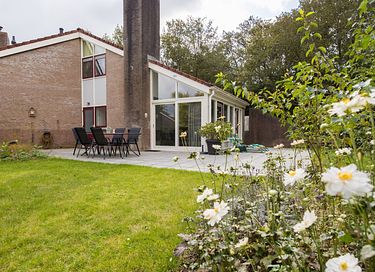 Gezellig familiehuis met grote tuin - 36