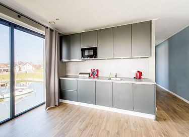 Appartement bij een schitterend meer - 12
