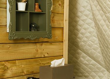 Glamping tent with bathroom and kitchen near forest - 13