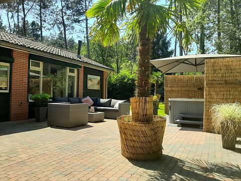 Verstecktes Waldhaus mit privatem Wellness - 5