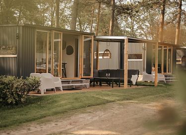 Tiny House met terras (hond toegestaan)