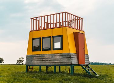 Cabine colorée avec des vues reposantes - 1