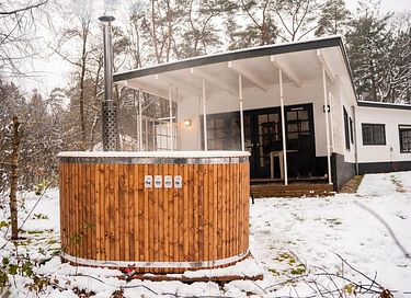 Einzigartiger Bungalow mit Whirlpool (2 Personen)