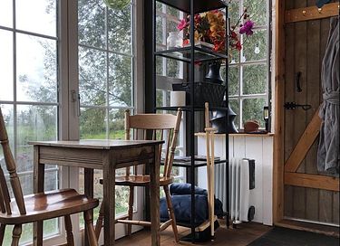 Unique Tiny House with private hot tub - 18