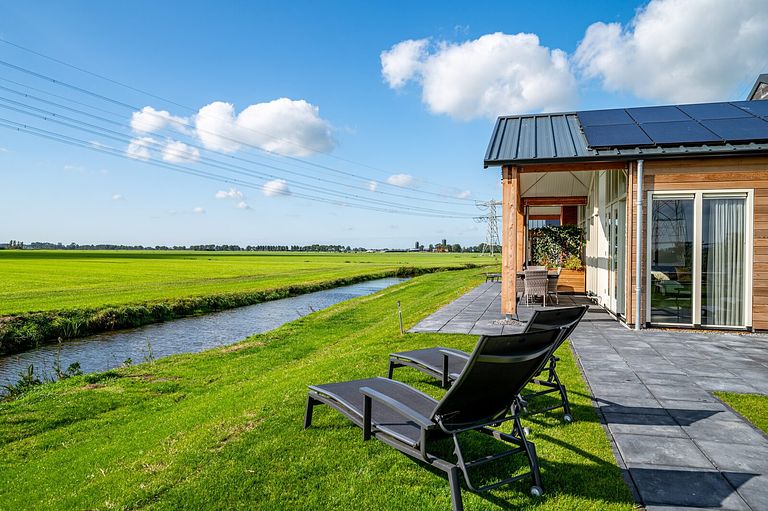 Wellness-Haus für 8 Personen am Wasser - 1
