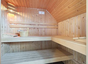 Ferienhaus mit Sauna in einem schönen Park - 3