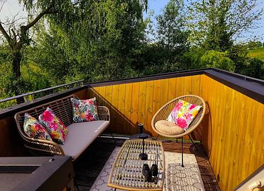 Tiny House with Private Jacuzzi  - 17