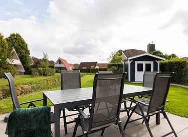 Moderner Bungalow mit gemütlichem Außenkamin - 34
