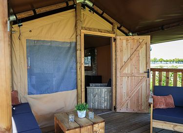 Glamping tent (2p) with hot tub - 11