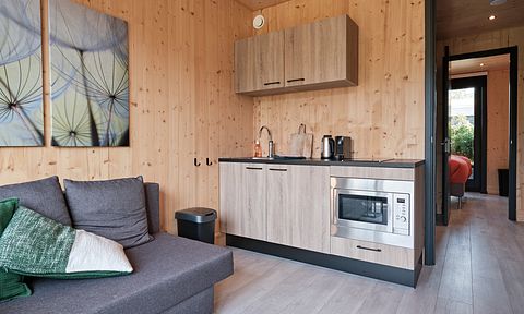 Enjoy an overnight stay on the water - 5