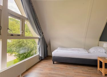 Detached holiday home with private wellness - 10