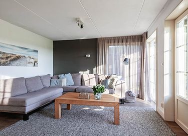 Comfortable holiday home with large garden - 10